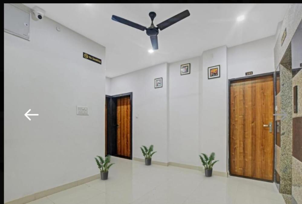 Hotel Mangal Niwas Udaipur Esterno foto