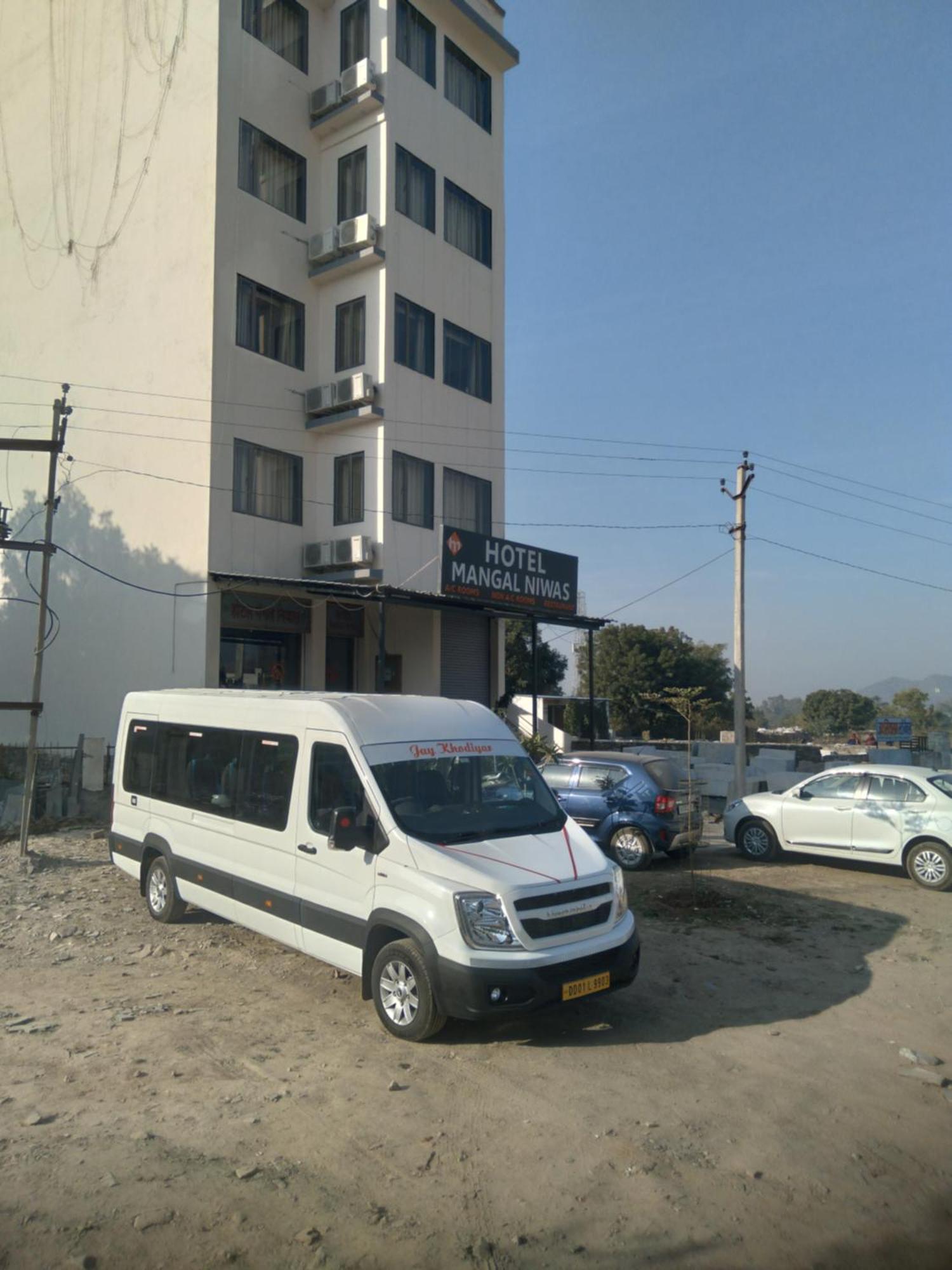 Hotel Mangal Niwas Udaipur Esterno foto